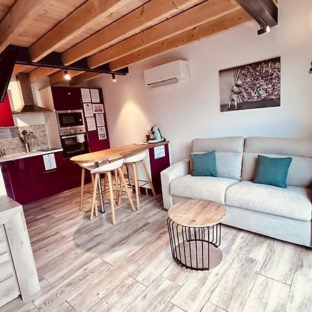 Le Clos De Tanvol - Parking Prive Gratuit- Terrasse Privee - Climatisation Viriat Esterno foto